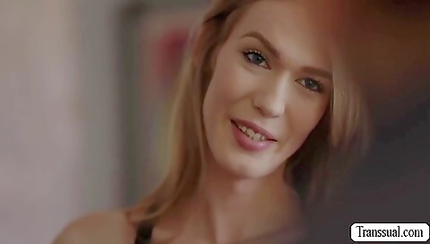 Red head stepbrother licks and bareback fucks her daughter