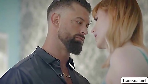 Horny girl with a sexy body gets her big ass fucked by new partner