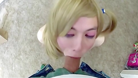 Hot amateur blonde girl is giving a deepthroat to a guy